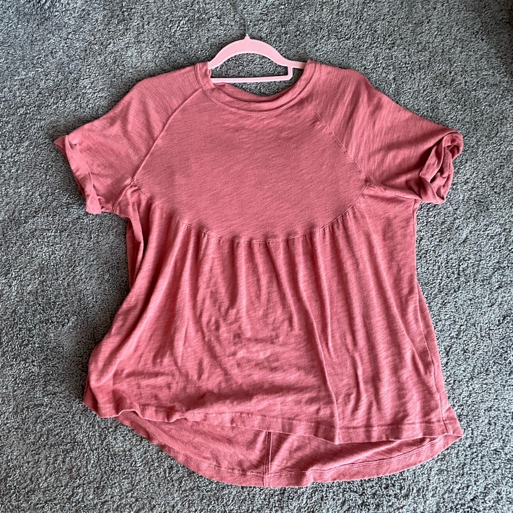 American Eagle Outfitters Rose Pink Short Sleeve Babydoll Tee